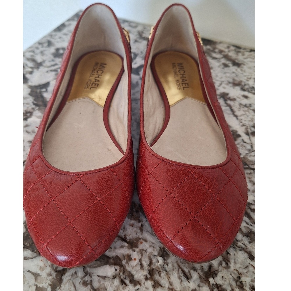 Michael Kors  red quilted  Leather flats‎ size 6M